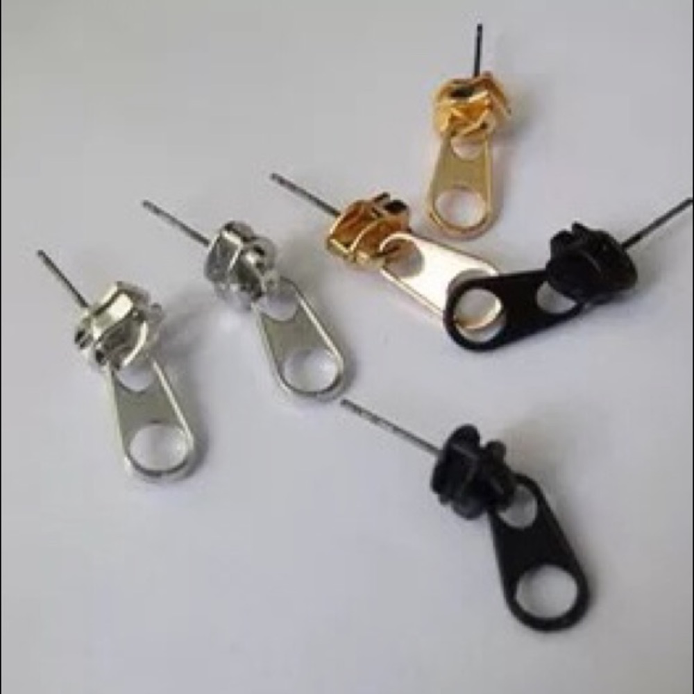 🌸CUTE🌸 Punk Metal Zipper Earrings
